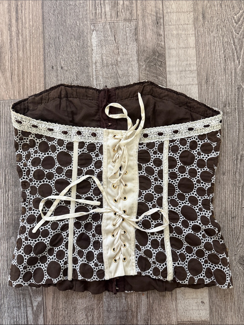 Bebe Brown and Cream Crochet Lace Corset Y2K Vintage - Picture 4 of 5
